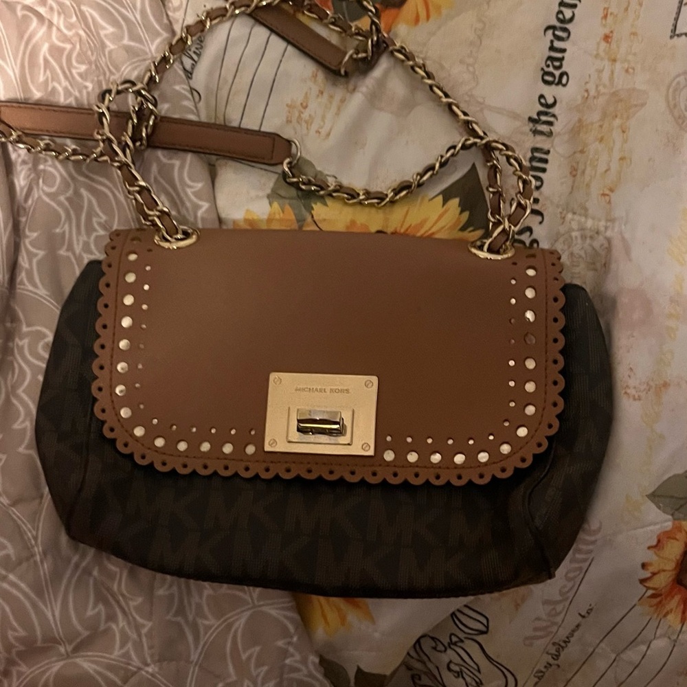 Michael Kors Brown and Black Shoulder Bag - Picture 2 of 16